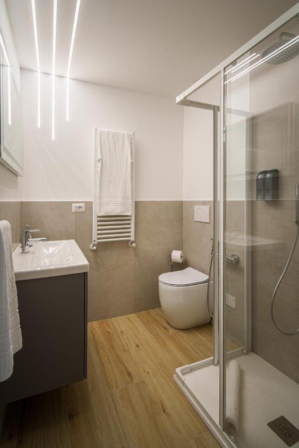 Accomodo Mib31 Bivano Centro Storico Apartment มิลาน ภายนอก รูปภาพ