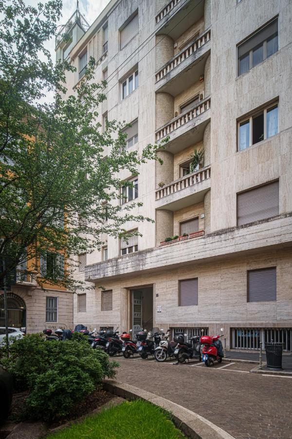Accomodo Mib31 Bivano Centro Storico Apartment มิลาน ภายนอก รูปภาพ